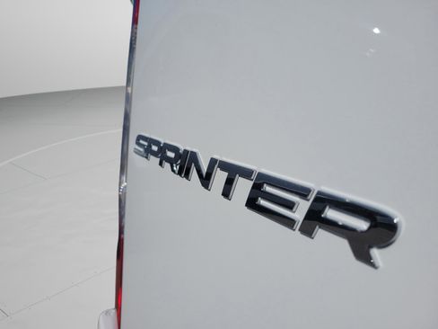 Used 2026 Mercedes-Benz Sprinter 2500 image 28