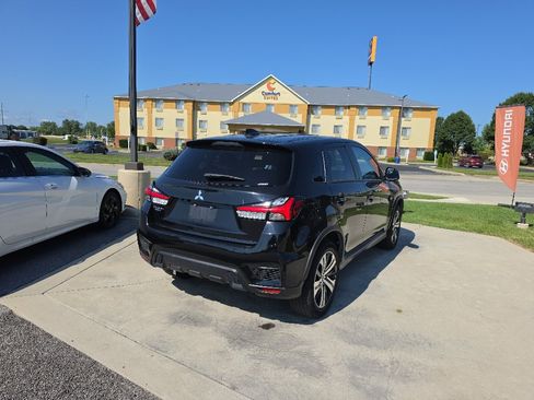 Used 2024 Mitsubishi Outlander Sport ES AWD/4WD image 5