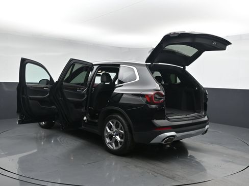 Used 2024 BMW X3 xDrive30i w/ Premium Essential Package AWD/4WD image 27