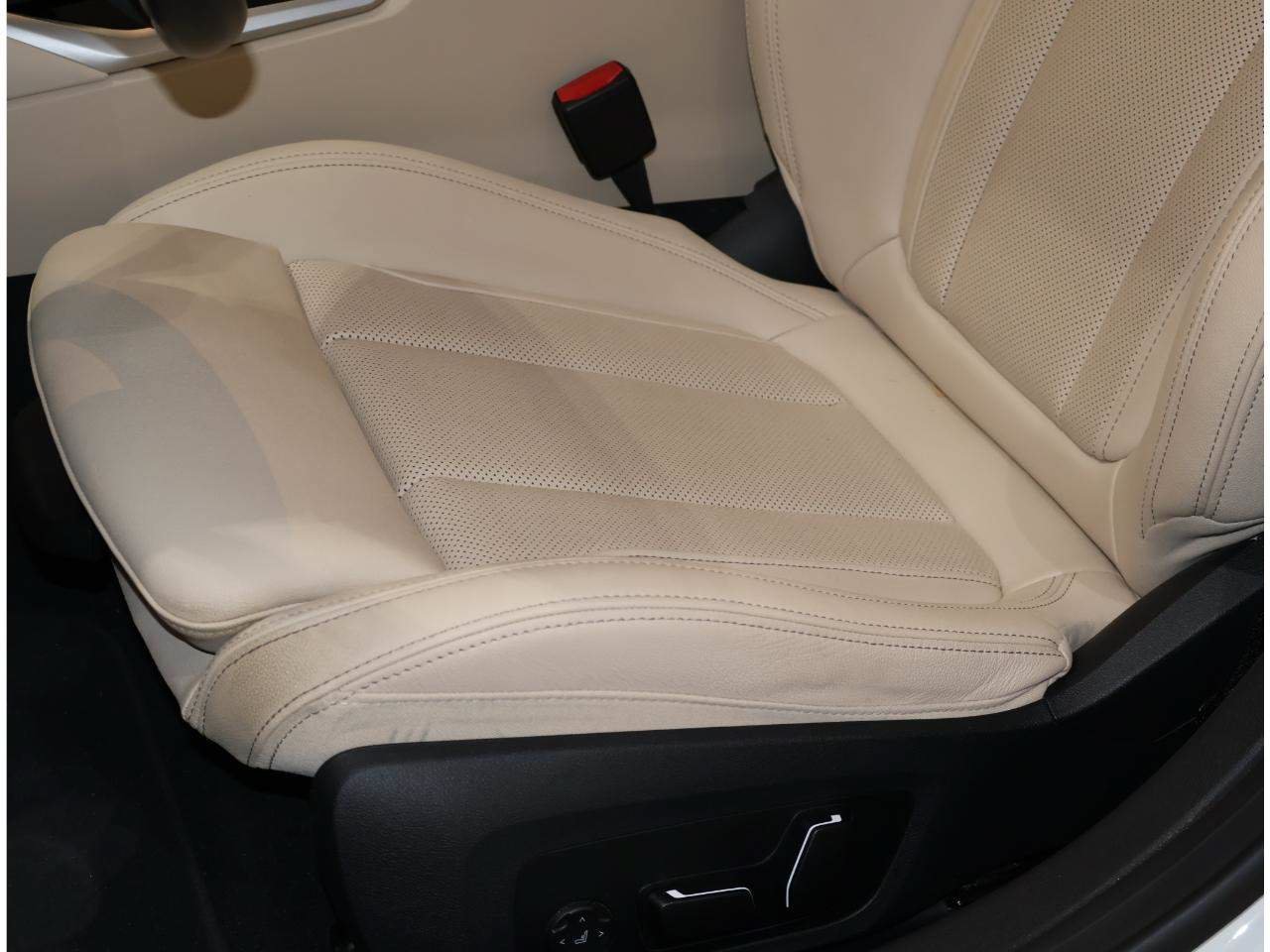 Certified 2024 BMW i4 eDrive35 w/ Convenience Package RWD image 13