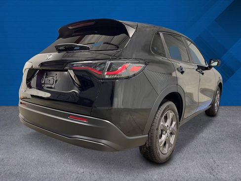 New 2026 Honda HR-V LX image 4