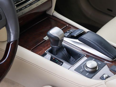 Used 2014 Lexus LS 460 L RWD image 24