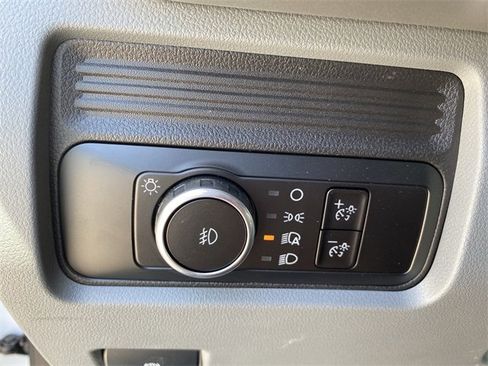 New 2025 Ford F550 XL 4WD Monroe 11' Service Body image 49