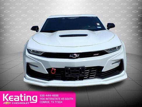 Used 2021 Chevrolet Camaro SS w/ Redline Edition RWD image 10