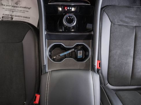 New 2025 Jeep Grand Cherokee Altitude image 23