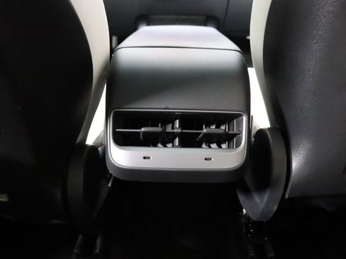 Used 2022 Tesla Model Y Performance AWD/4WD image 46