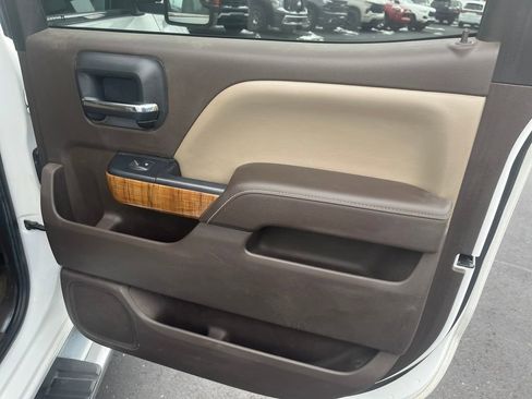 Used 2015 GMC Sierra 2500 SLT w/ Duramax Plus Package image 26