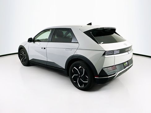 Used 2024 Hyundai Ioniq 5 SEL image 5