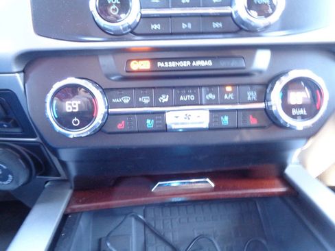 Used 2022 Ford F350 King Ranch w/ King Ranch Ultimate Package image 13