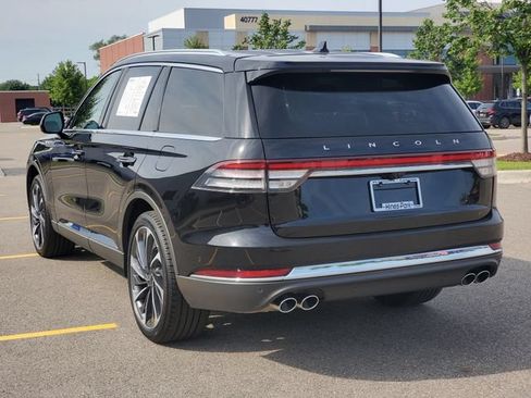 Certified 2024 Lincoln Aviator Reserve w/ Equipment Group 201A AWD/4WD image 3