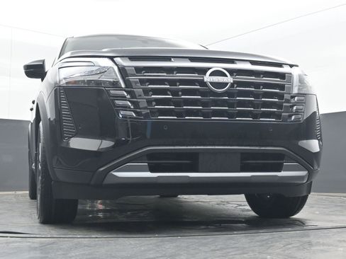New 2026 Nissan Pathfinder Platinum AWD/4WD image 25
