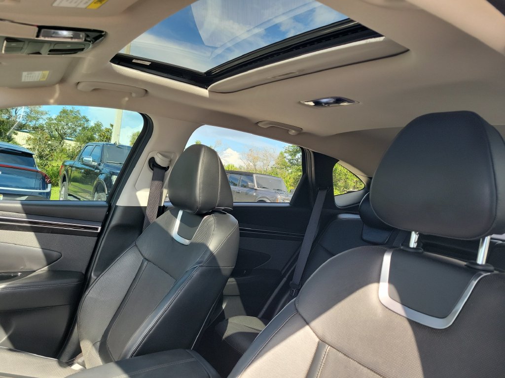 Used 2022 Hyundai Tucson SEL w/ Convenience + Premium Package AWD/4WD image 21