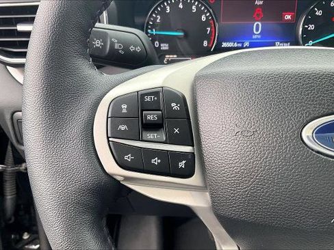 Certified 2023 Ford Explorer XLT w/ Equipment Group 202A image 21