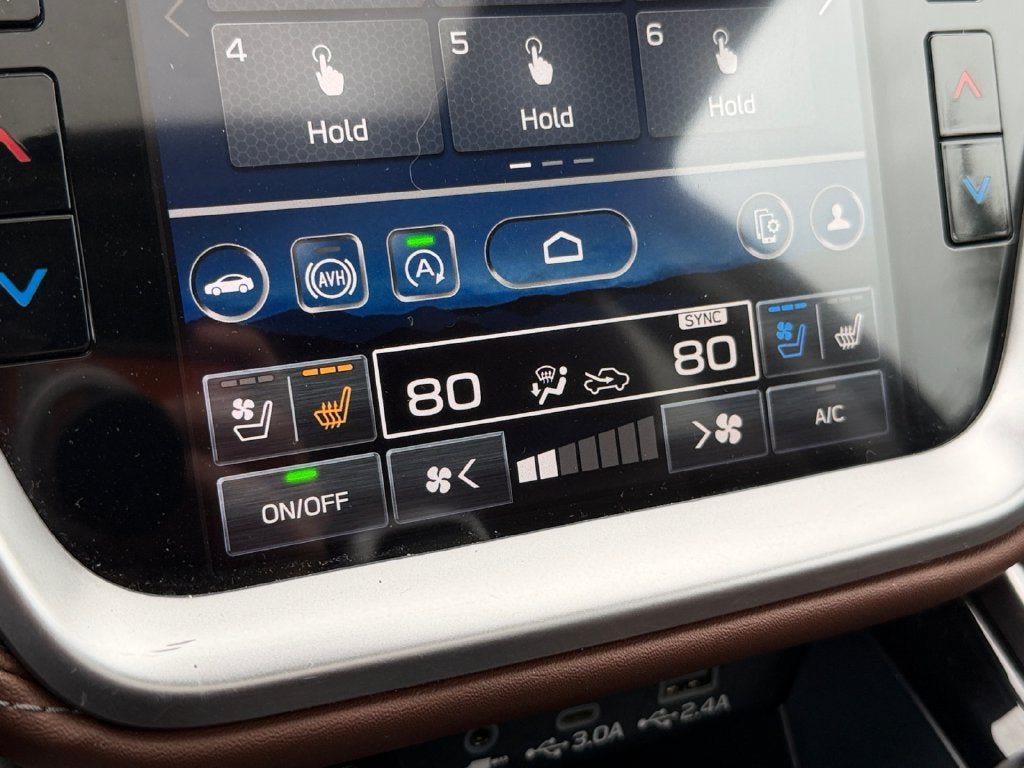 Used 2023 Subaru Outback Touring AWD/4WD image 34