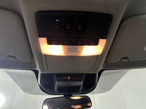 Used 2023 Nissan Rogue SV w/ SV Premium Package image 24