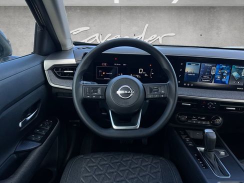 New 2026 Nissan Kicks SV FWD image 22