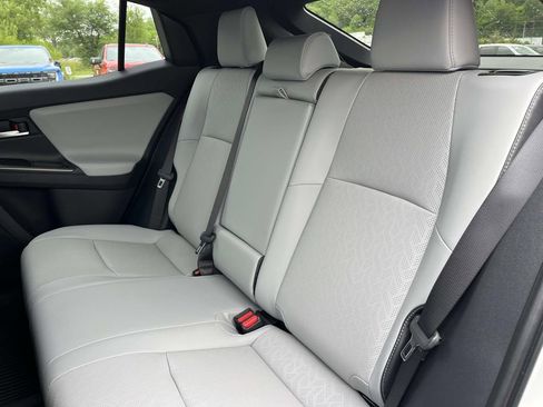 New 2026 Subaru Uncharted AWD image 18