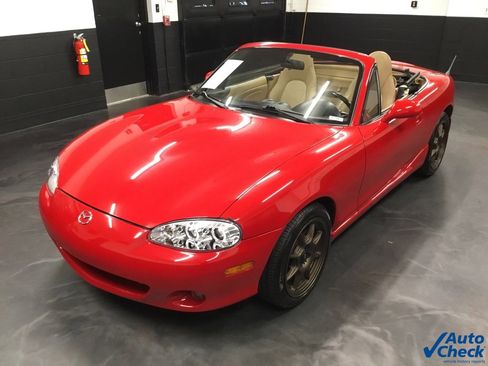 Used 2002 MAZDA MX-5 Miata LS image 6