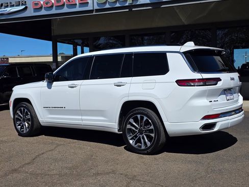 Used 2021 Jeep Grand Cherokee L Overland w/ Advanced Protech Group III image 2