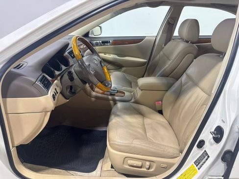 Used 2005 Lexus ES 330 FWD image 19