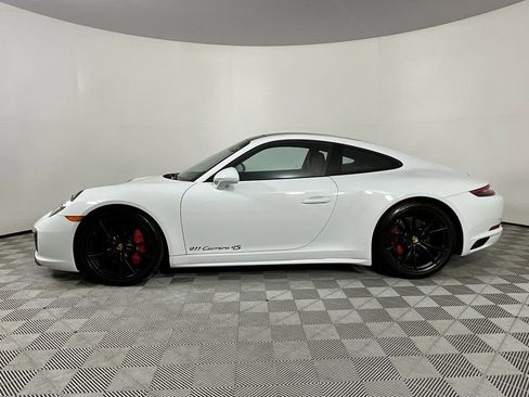 Used 2018 Porsche 911 Carrera 4S image 2