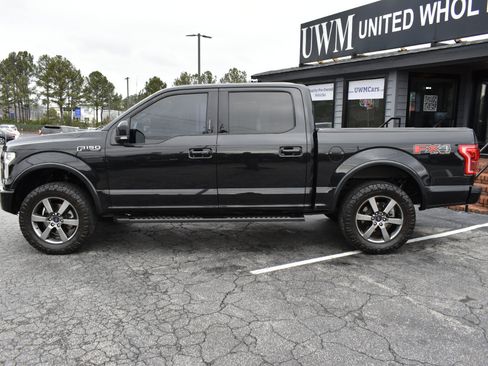 Used 2015 Ford F150 Lariat w/ Equipment Group 502A Luxury image 9