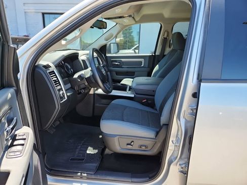 Used 2015 RAM 1500 Big Horn AWD/4WD image 15