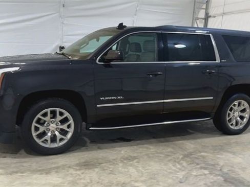 Certified 2020 GMC Yukon XL SLT w/ Open Road Package image 4