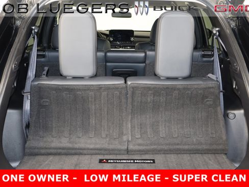 Used 2022 Mitsubishi Outlander SE image 22