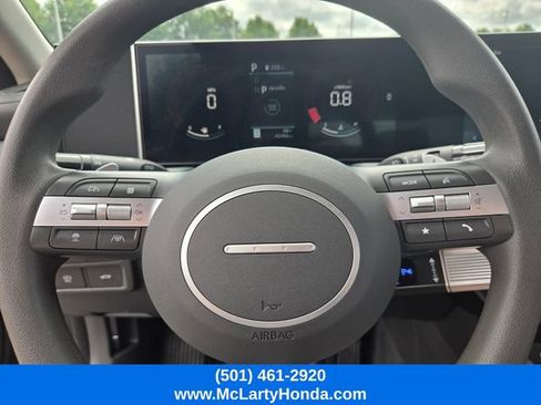 Used 2025 Hyundai Sonata SEL FWD image 23