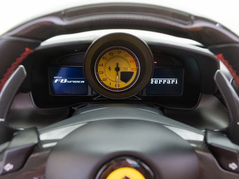 Certified 2022 Ferrari F8 Tributo image 11