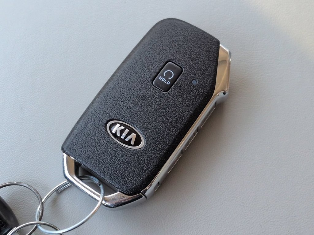 Used 2021 Kia Telluride S FWD image 28