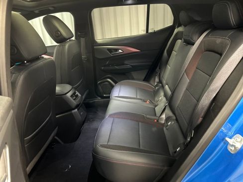 Used 2025 Chevrolet Equinox EV RS image 23