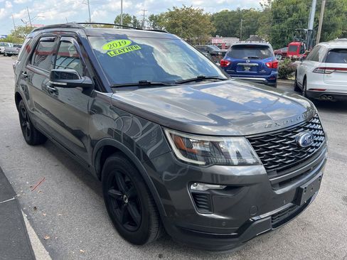 Used 2019 Ford Explorer Sport w/ Equipment Group 401A AWD/4WD image 9