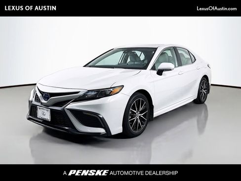 Used 2024 Toyota Camry SE w/ Audio Upgrade Package image 1
