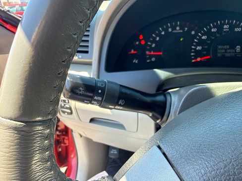 Used 2007 Toyota Camry XLE FWD image 21