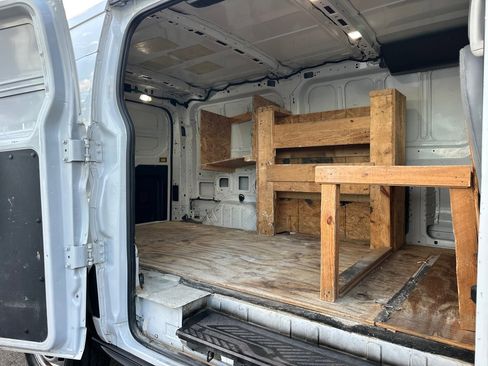 Used 2019 Ford Transit 250 130 Low Roof image 13