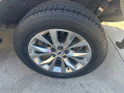 Used 2017 Ford F150 Lariat AWD/4WD image 5