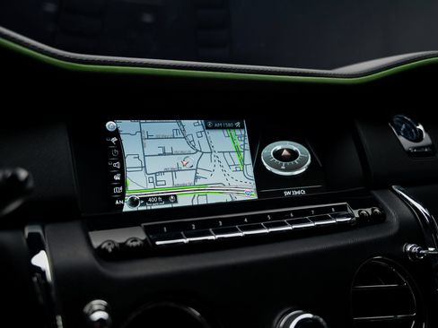 Used 2024 Rolls-Royce Cullinan w/ Cullinan Package AWD/4WD image 50