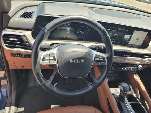 Used 2024 Kia Telluride EX X-Line AWD/4WD image 30