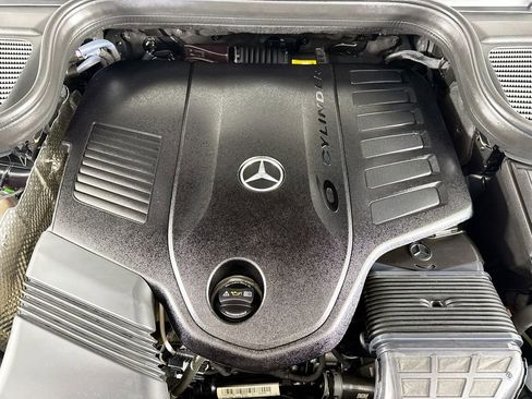 Used 2021 Mercedes-Benz GLS 450 4MATIC image 26