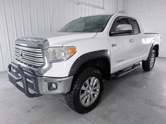 Used 2017 Toyota Tundra Limited w/ Limited Premium Package AWD/4WD video 1