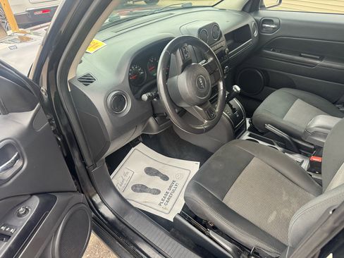 Used 2012 Jeep Patriot Latitude image 11