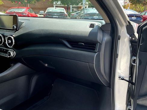 Used 2023 Nissan Sentra S FWD image 16