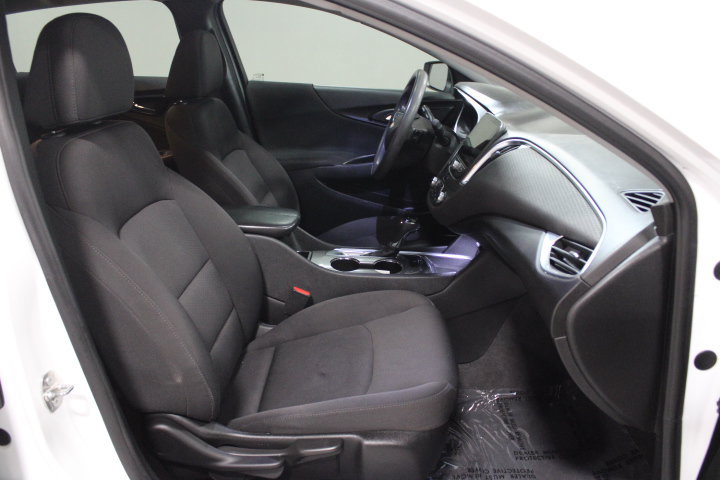 Used 2020 Chevrolet Malibu LT FWD image 22