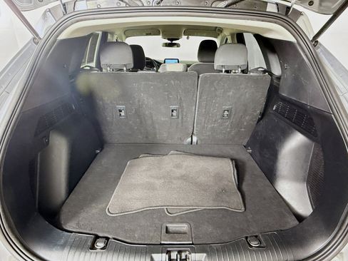 Used 2022 Ford Escape SE image 31