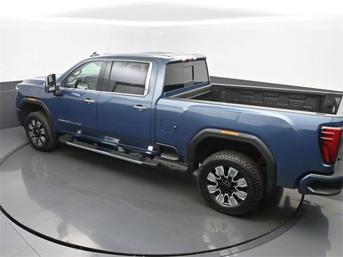 New 2025 GMC Sierra 2500 Denali w/ Denali Reserve Package image 40