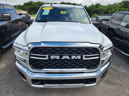 Used 2024 RAM 2500 Big Horn AWD/4WD image 2