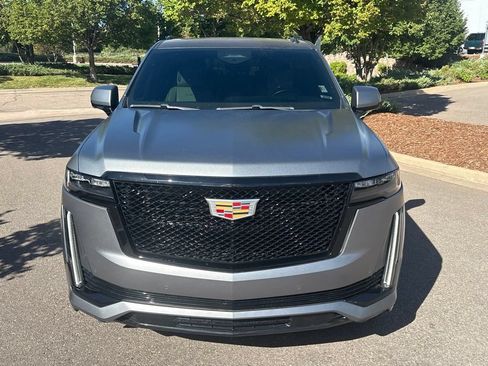 Used 2022 Cadillac Escalade ESV Sport w/ Touring Package AWD/4WD image 8