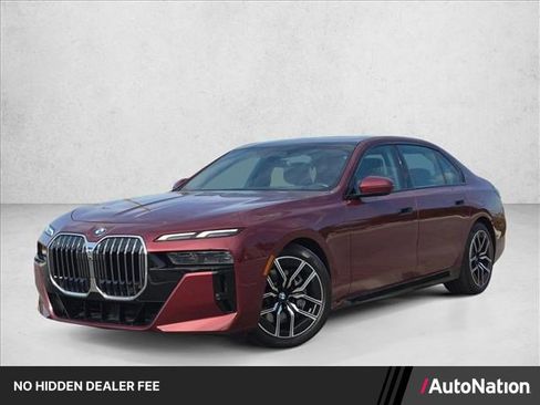 Used 2023 BMW 740i RWD image 1